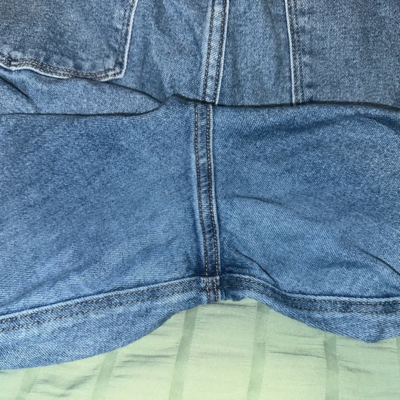 Old Navy Rockstar Jeans ⭐️ - Picture 4 of 4